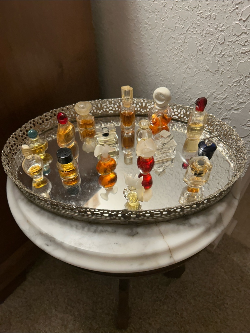 Mix of fragrance miniatures. Collectors. Some are discontinued.